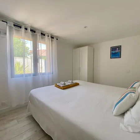 Oustal Magnolia Bed and breakfast