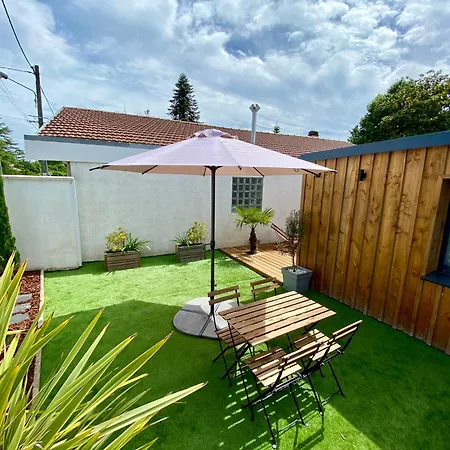 לינה וארוחת בוקר Oustal Magnolia גוז'אן-מסטרה