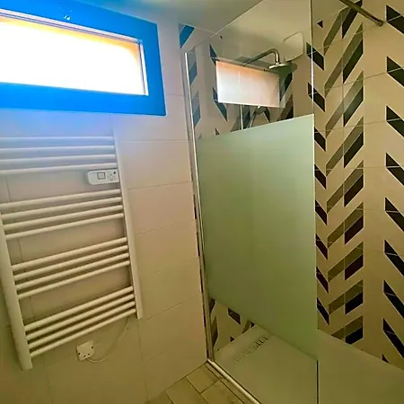 Alojamento de Acomodação e Pequeno-almoço Oustal Magnolia 4*